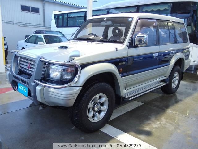 mitsubishi pajero 1993 AUTOSERVER_15_4846_688 image 1