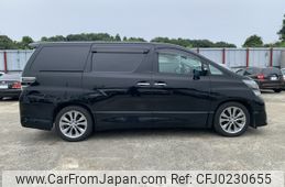 toyota vellfire 2010 NIKYO_FP20898