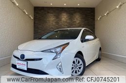 toyota prius 2016 quick_quick_ZVW50_8040855