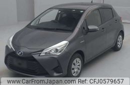 toyota vitz 2018 -TOYOTA--Vitz DAA-NHP130--NHP130-2031556---TOYOTA--Vitz DAA-NHP130--NHP130-2031556-