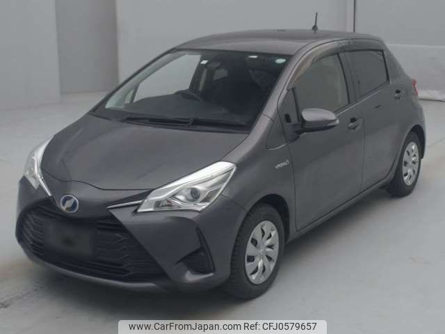 toyota vitz 2018 -TOYOTA--Vitz DAA-NHP130--NHP130-2031556---TOYOTA--Vitz DAA-NHP130--NHP130-2031556- image 1