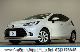 toyota aqua 2023 -TOYOTA--AQUA 6AA-MXPK11--MXPK11-2107369---TOYOTA--AQUA 6AA-MXPK11--MXPK11-2107369-