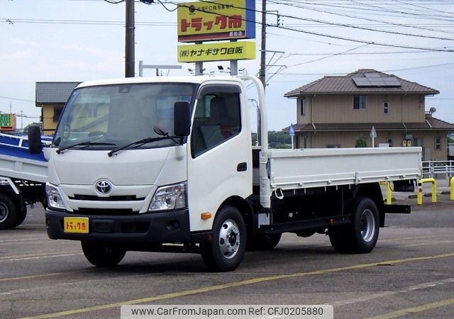 toyota dyna-truck 2024 REALMOTOR_N9024070052F-90 image 2