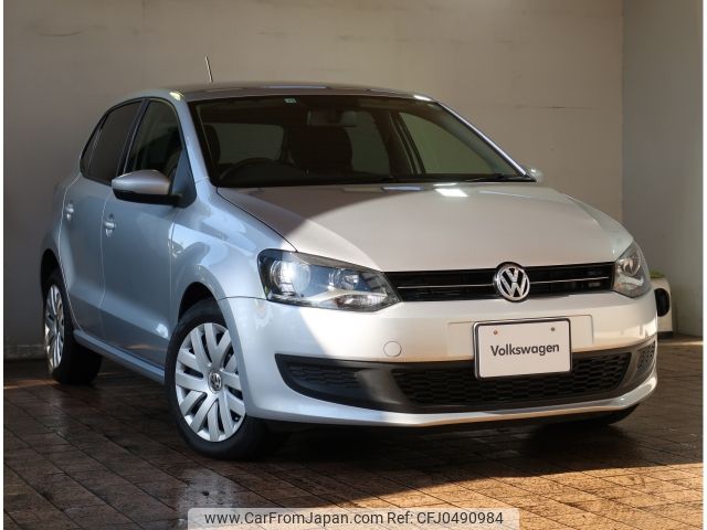 volkswagen polo 2011 -VOLKSWAGEN--VW Polo DBA-6RCBZ--WVWZZZ6RZCU010661---VOLKSWAGEN--VW Polo DBA-6RCBZ--WVWZZZ6RZCU010661- image 1