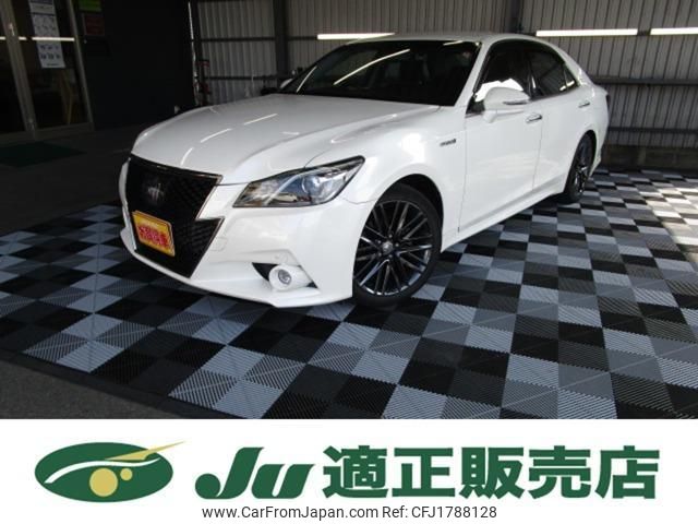 toyota crown 2016 CFJ1788128 image 1