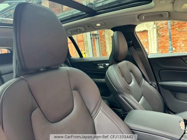 volvo v60 2024 quick_quick_5LA-ZB420P2_YV1ZWH1MXR1614061 image 2