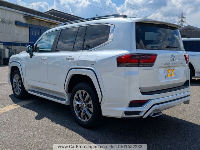 toyota land-cruiser-wagon 2024 CFJ1652233 image 2
