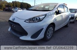 toyota aqua 2017 quick_quick_DAA-NHP10_NHP10-6674423