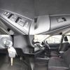 toyota corolla-axio 2018 CFJ1803251 image 9