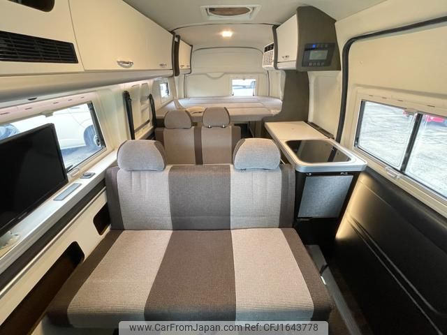 toyota hiace-van 2018 CFJ1643778 image 2