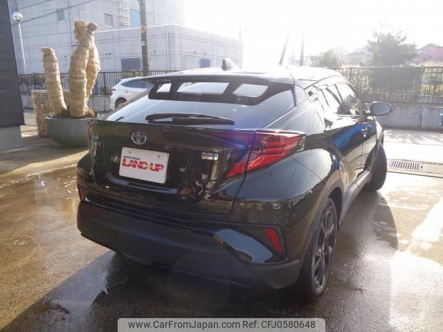 toyota c-hr 2023 quick_quick_6AA-ZYX11_ZYX11-2057844 image 2