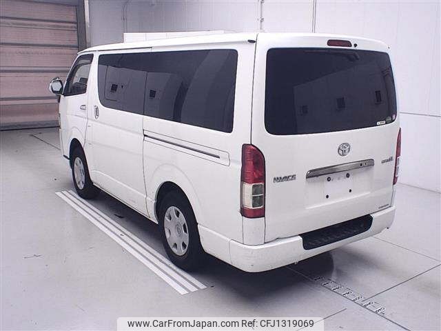 toyota hiace-van 2017 CFJ1319069 image 2