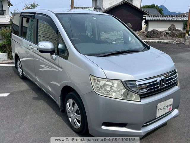 honda stepwagon 2010 CARSENSOR_JP_AU6352672053 image 1