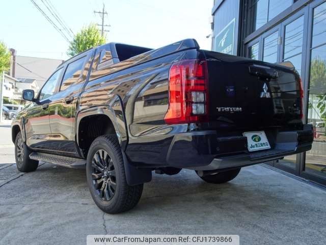 mitsubishi triton 2025 CFJ1739866 image 2
