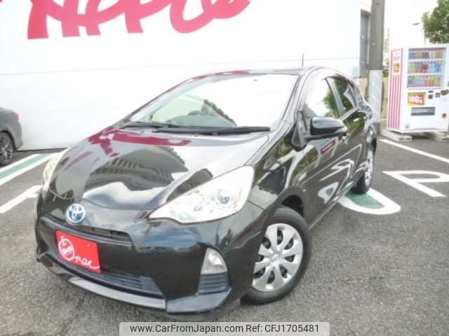 toyota aqua 2014 CFJ1705481 image 1