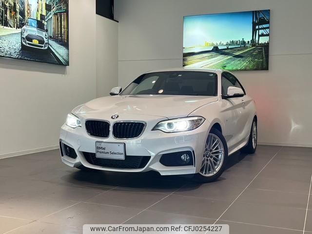 bmw 2-series 2018 quick_quick_2F20_WBA2F32000V688524 image 1