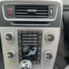 volvo v60 2017 CFJ1842620 image 13