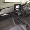toyota aqua 2022 CFJ1730947 image 5