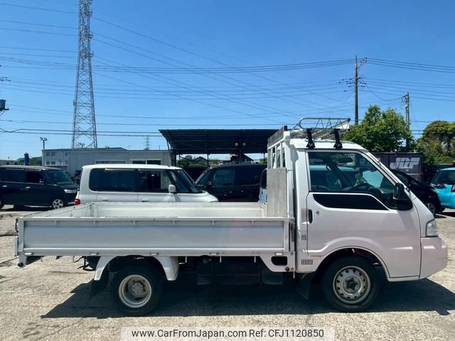 mitsubishi delica-truck 2003 GOO_NET_EXCHANGE_0508108A30250503W002 image 2
