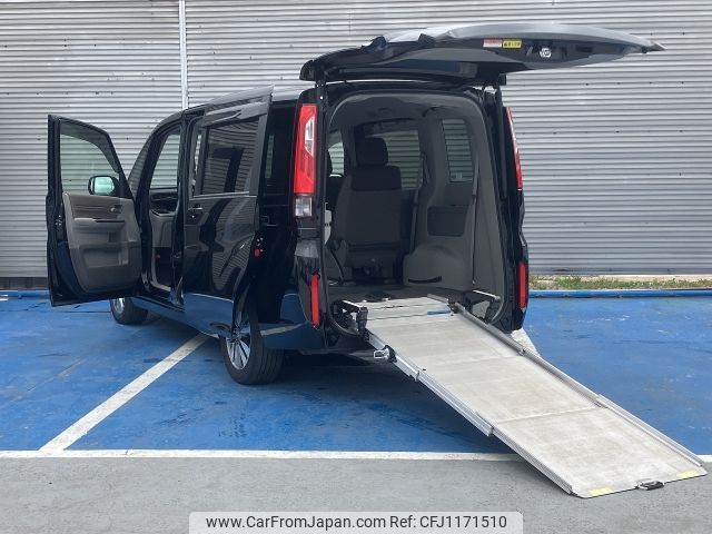 honda stepwagon 2018 -HONDA--Stepwgn DBA-RP2--RP2-5200031---HONDA--Stepwgn DBA-RP2--RP2-5200031- image 1