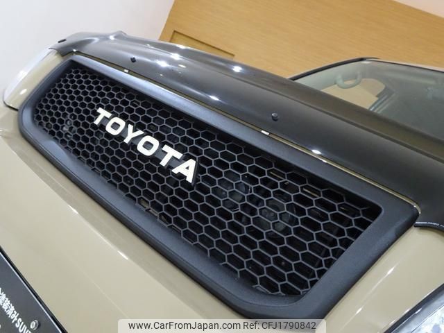 toyota land-cruiser-prado 2005 CFJ1790842 image 2