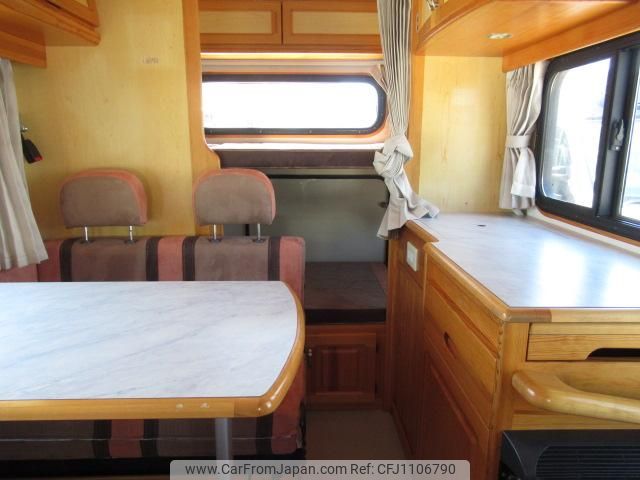 toyota townace-truck 2013 GOO_NET_EXCHANGE_0561430A30250501W001 image 2