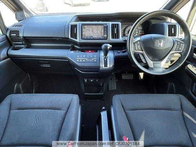 honda stepwagon 2012 504928-927652 image 1