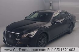 toyota crown 2013 CFJ1621603