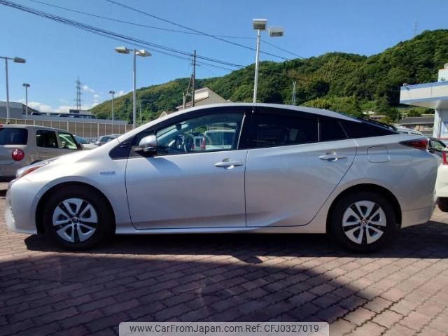 toyota prius 2016 quick_quick_DAA-ZVW51_ZVW51-8021053 image 2