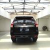 toyota land-cruiser-prado 2017 ENHANCEAUTO_1_ea284291 image 4