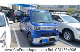 daihatsu wake 2015 CFJ1564936