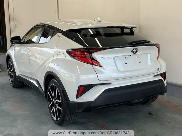 toyota c-hr 2020 -TOYOTA--C-HR NGX10-2016523---TOYOTA--C-HR NGX10-2016523- image 2