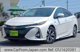 toyota prius-phv 2018 CFJ1620381