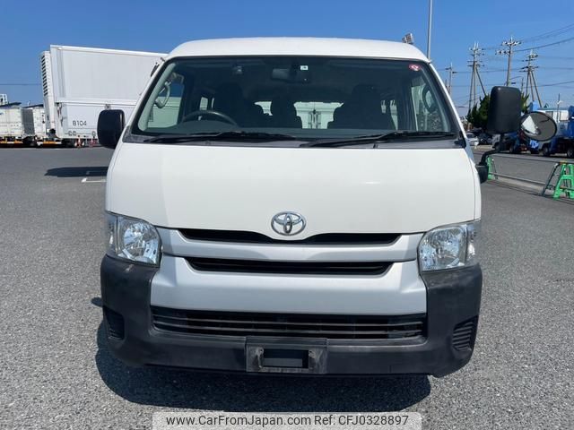 toyota hiace-wagon 2015 GOO_JP_700070896330241015002 image 2