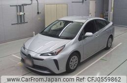 toyota prius 2019 -TOYOTA--Prius DAA-ZVW51--ZVW51-8047676---TOYOTA--Prius DAA-ZVW51--ZVW51-8047676-