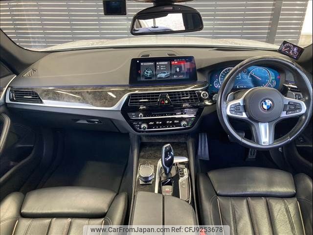 bmw 5-series 2017 -BMW--BMW 5 Series LDA-JM20--WBAJM72020G637958---BMW--BMW 5 Series LDA-JM20--WBAJM72020G637958- image 2