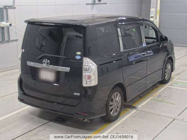 toyota voxy 2011 CFJ1659016 image 2