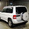 mitsubishi pajero-io 2002 No.15996 image 2