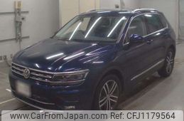 volkswagen tiguan 2020 -VOLKSWAGEN--VW Tiguan LDA-5NDFGF--WVGZZZ5NZKW880712---VOLKSWAGEN--VW Tiguan LDA-5NDFGF--WVGZZZ5NZKW880712-