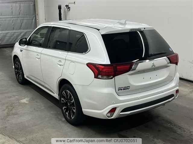 mitsubishi outlander-phev 2015 quick_quick_DLA-GG2W_GG2W-0307284 image 2