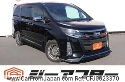 toyota noah 2017 CFJ0623370