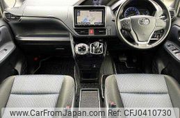 toyota voxy 2017 504928-925366