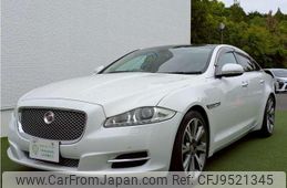 jaguar xj-series 2013 CFJ9521345
