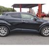 toyota c-hr 2017 GOO_JP_700080342430240420001 image 8