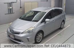 toyota prius-α 2011 -TOYOTA--Prius α DAA-ZVW41W--ZVW41-3062452---TOYOTA--Prius α DAA-ZVW41W--ZVW41-3062452-