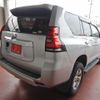 toyota land-cruiser-prado 2018 23121306 image 9