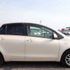 toyota vitz 2005 CFJ1268222 image 4