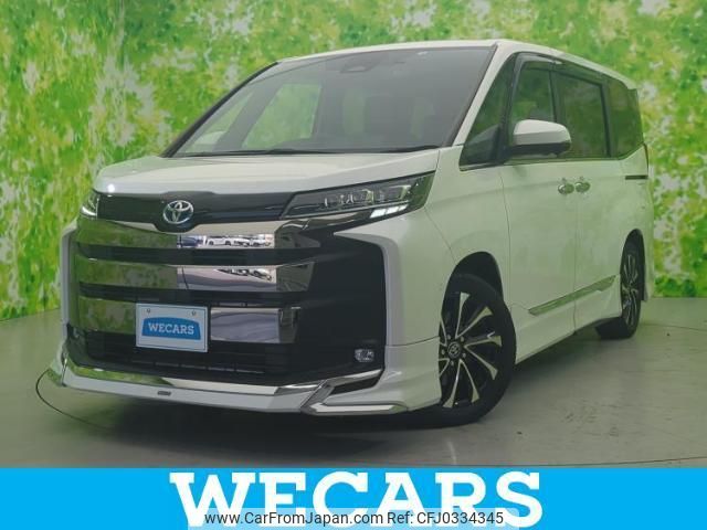 toyota noah 2022 quick_quick_6AA-ZWR90W_ZWR90-0030164 image 1