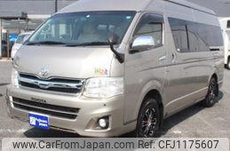 toyota hiace-van 2013 GOO_JP_700056095530250521001