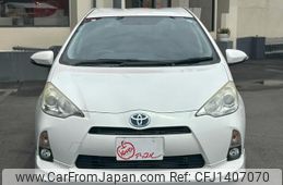 toyota aqua 2013 GOO_JP_700056140630250705001